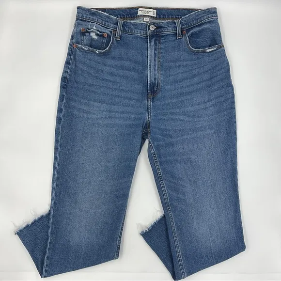 Abercrombie &amp; Fitch EUC Curve Love Ultra High Rise The Ankle Straight 33 / 16 R