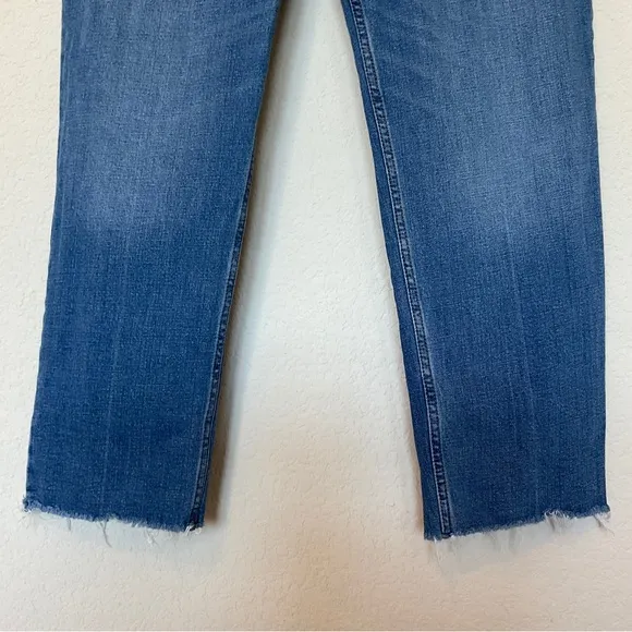 Abercrombie &amp; Fitch EUC Curve Love Ultra High Rise The Ankle Straight 33 / 16 R