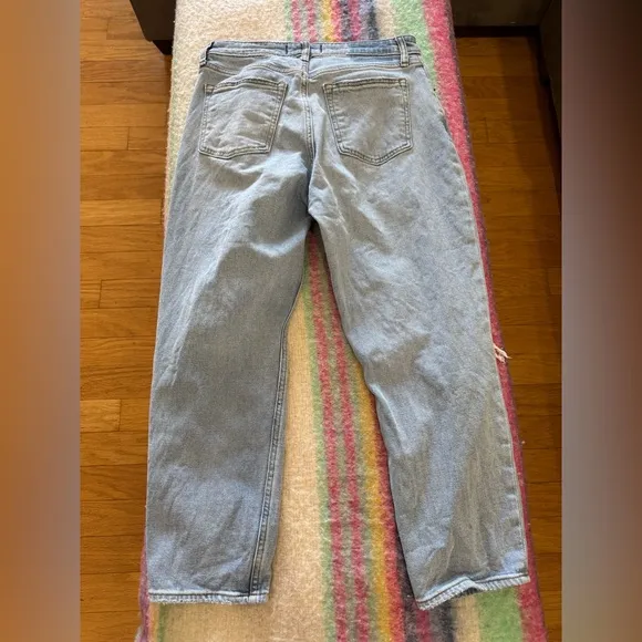 Abercrombie Mom