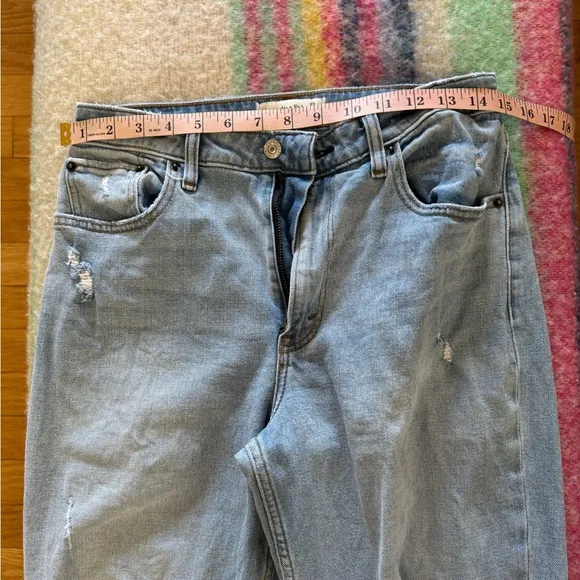 Abercrombie Mom