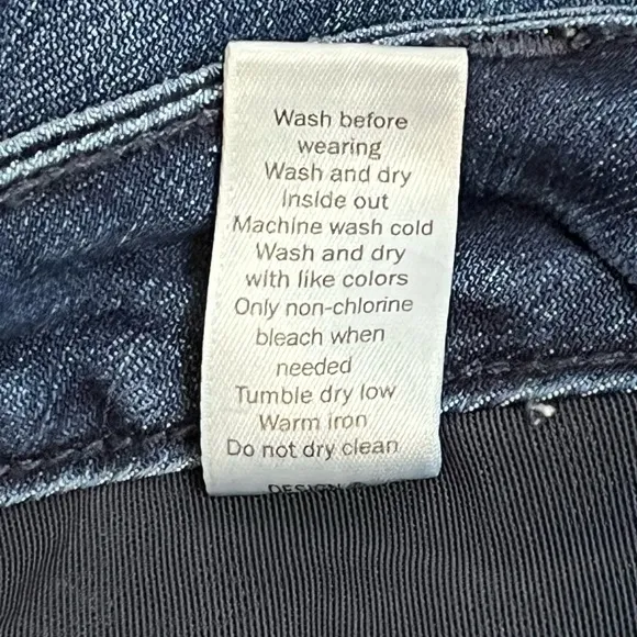 Athleta Sculptek Skinny dark wash jeans, size 2