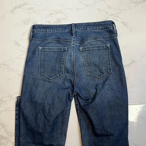 Athleta Sculptek Skinny dark wash jeans, size 2