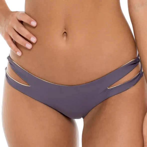 COSITA BUENA - Reversible Zig Zag Open Side Moderate Bottom-VCC