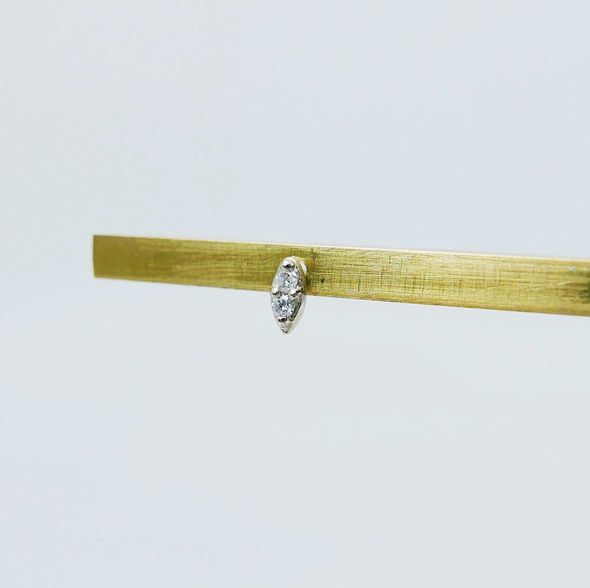 Deja Vu Single Diamond Earring