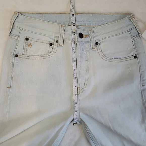 Etica | Light Wash Loose Fit Medium Rise Cropped Jeans W/ Distress Tattered Hem