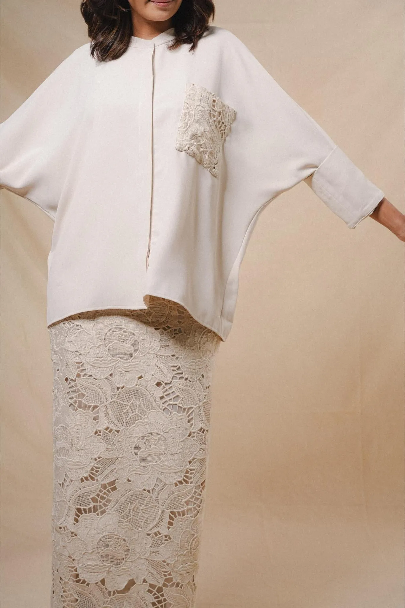 EVE TOP IN IVORY