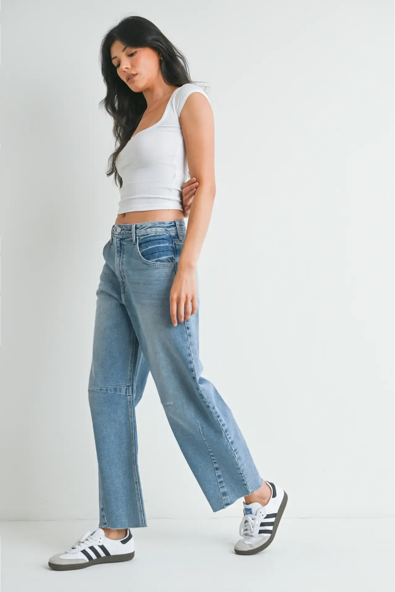 Eveline - Barrel Jean w/ Seams