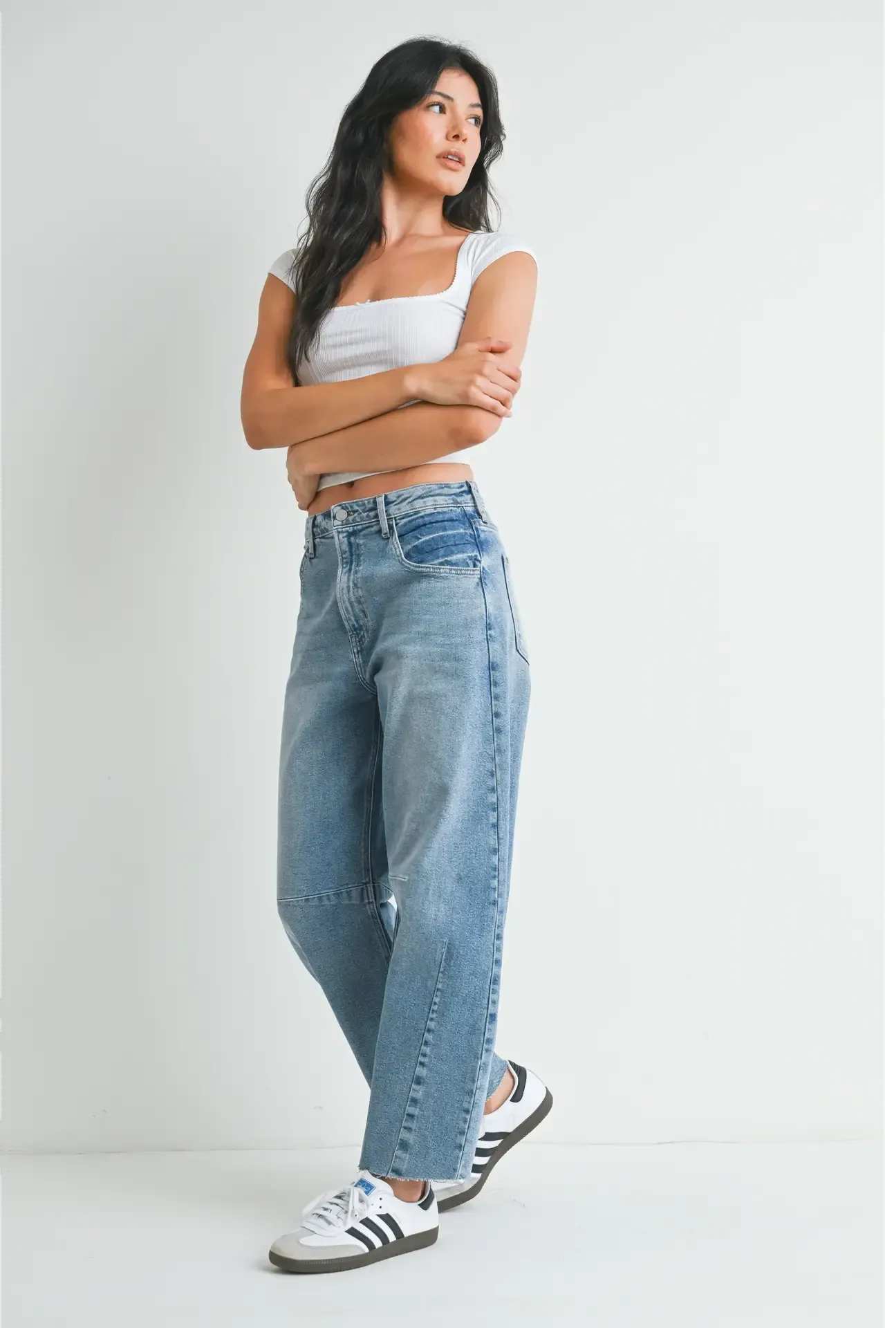 Eveline - Barrel Jean w/ Seams