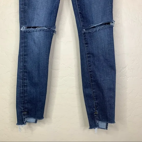 FRAME Le Skinny De Jeanne Raw-edge Stagger Jeans In Anchor