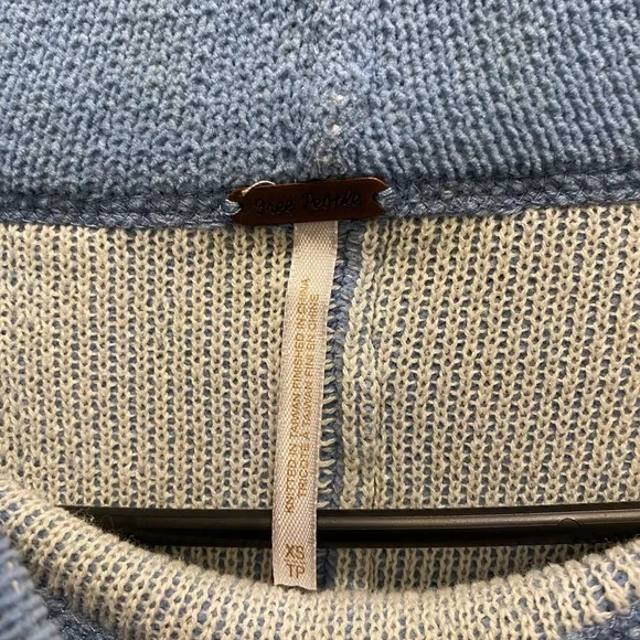 Free People‎ Women’s Blue Sweater XS