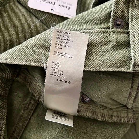 FREE PEOPLEMakai Cutoff Jean Shorts