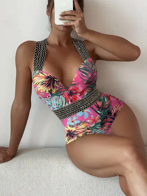 Hasibe® | Chic and versatile   swimsuit