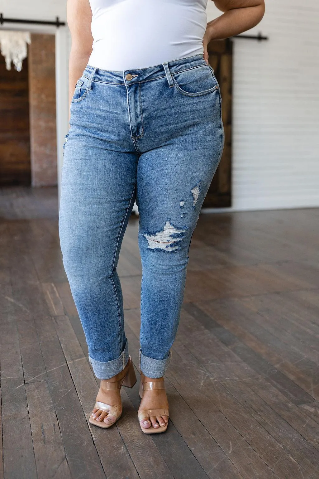Hazel Blues® |  Elodie Mid Rise Distressed Boyfriend Jeans