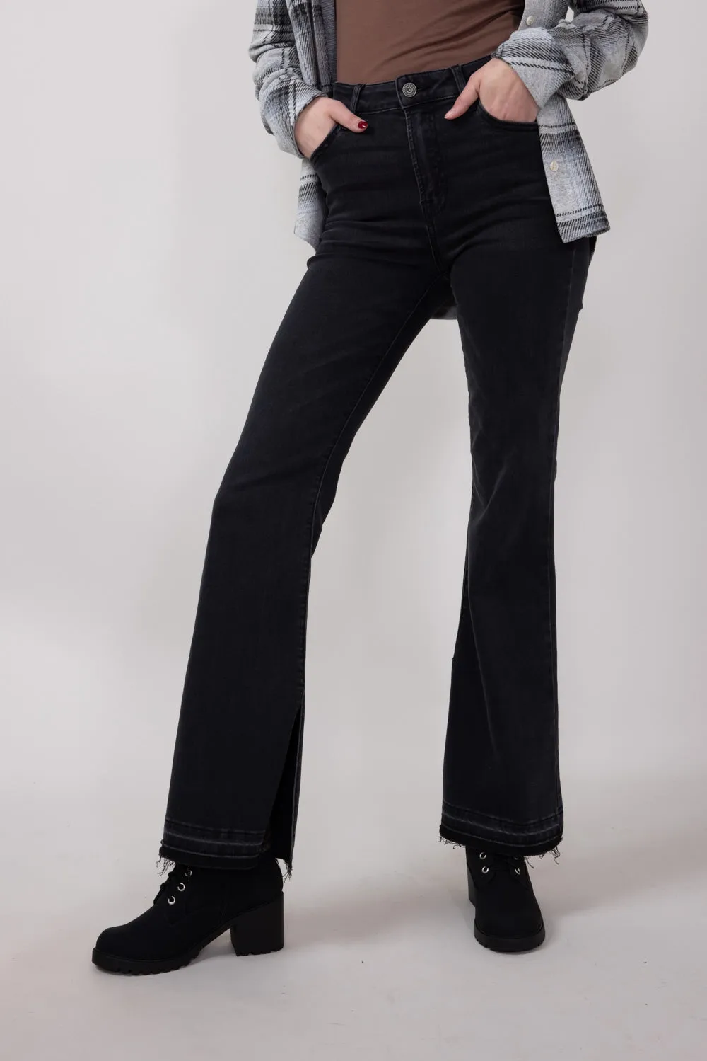 Hidden High Rise Let Out Happi Flare Jeans for Women in Black | HD3181-BLK