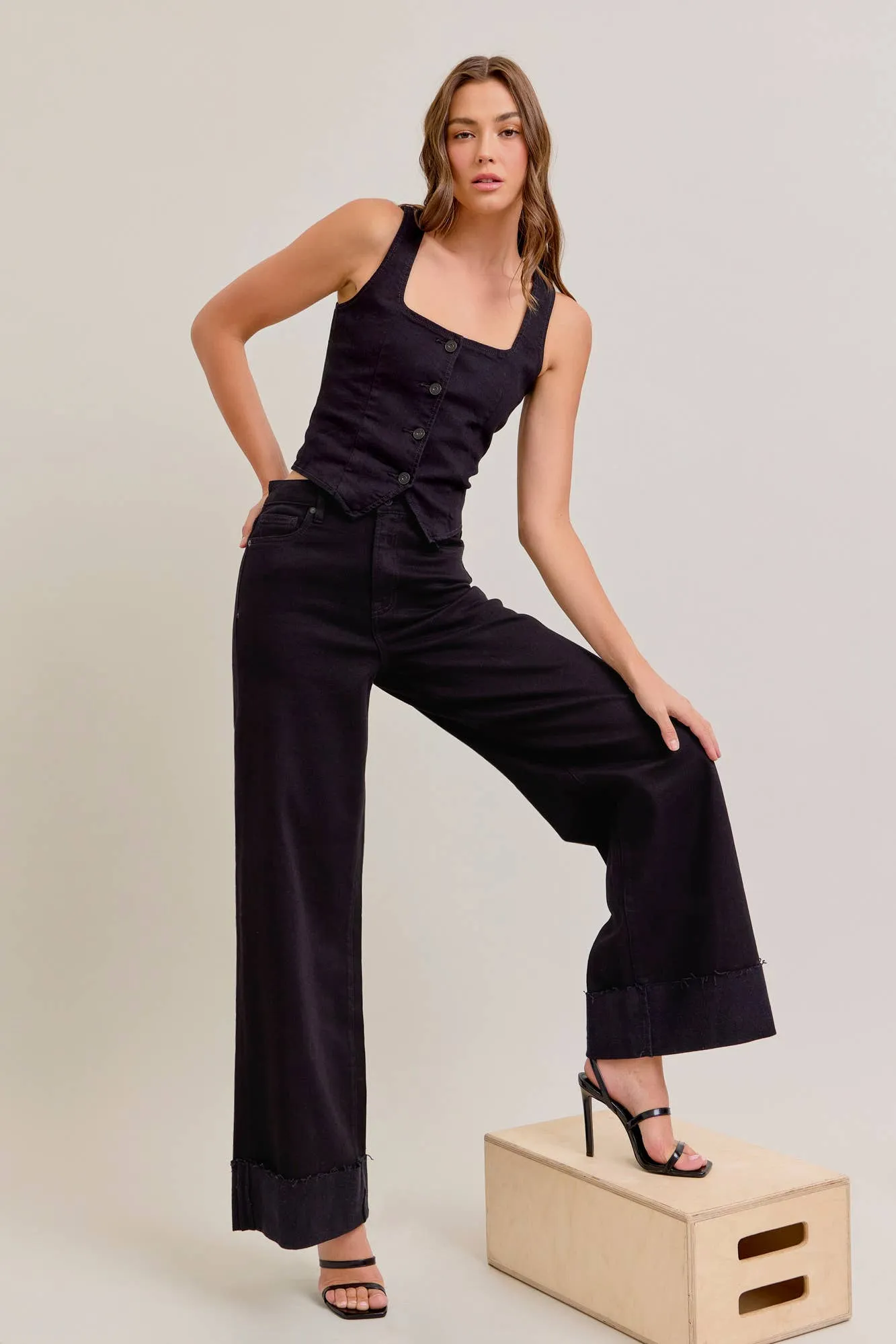 Hidden Jeans - Black Clean Stretch 32in Inseam Wideleg NORI