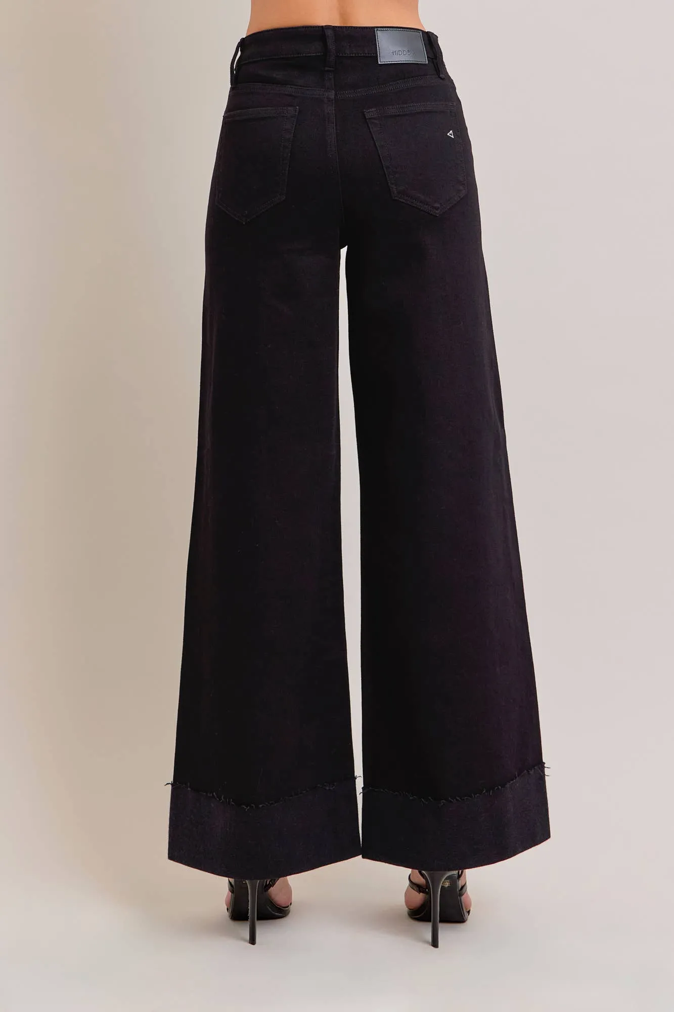 Hidden Jeans - Black Clean Stretch 32in Inseam Wideleg NORI