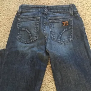 Joe's honey jeans