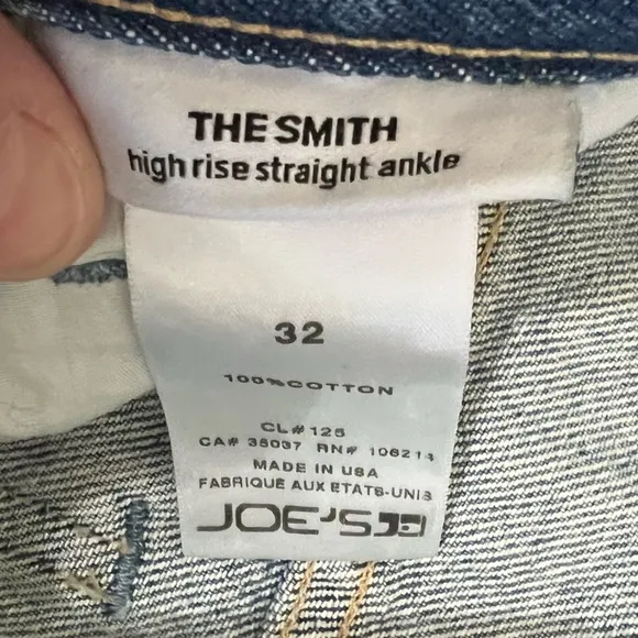 Joe’s Jeans The High Rise Smith Ankle Distressed Jean in Weaver Wash