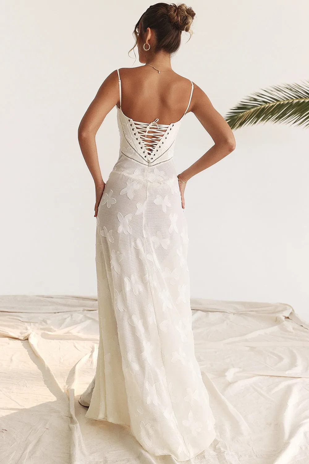 Karina® | Elegant and versatile summer dress