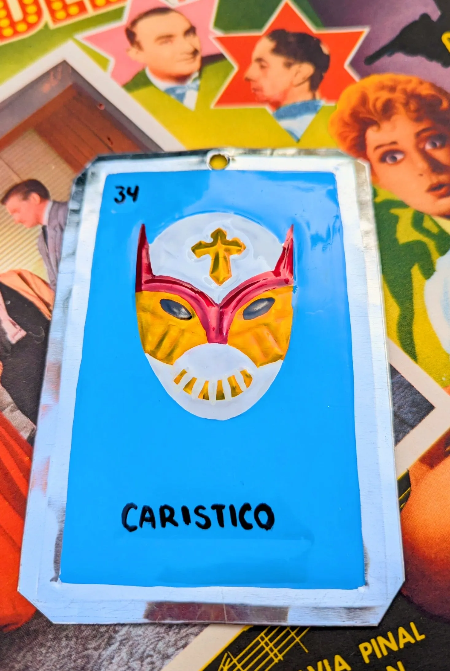 Luchador tin plaques