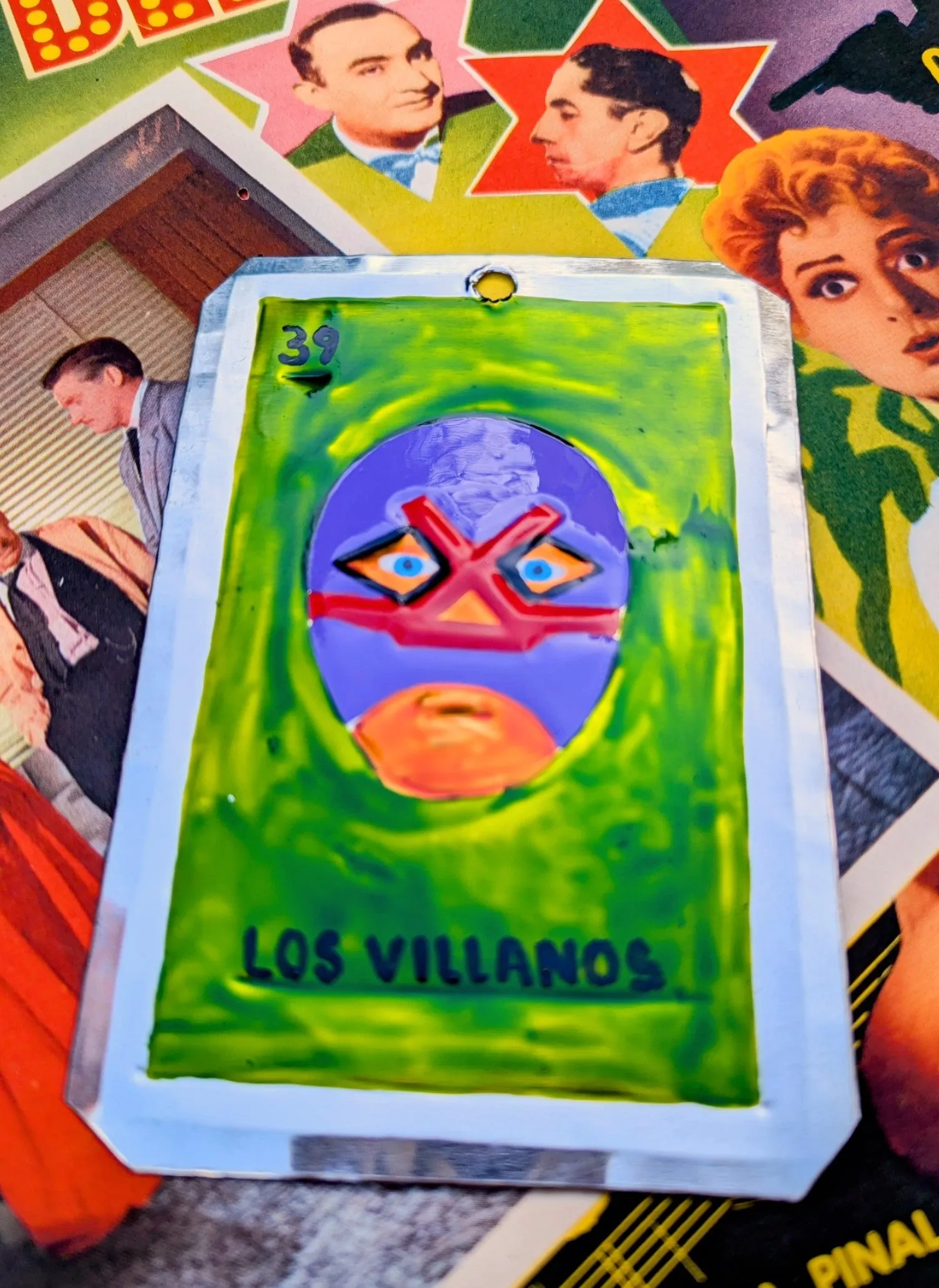 Luchador tin plaques