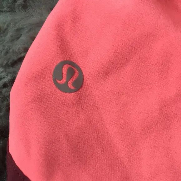 Lulu lemon athletica hot pink shorts