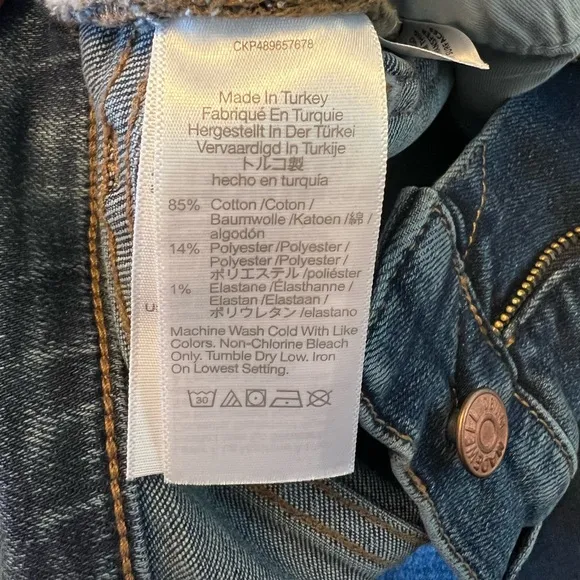 Madewell Petite Kick Out Crop Jeans size 27p 27 petite