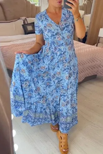 Mina® | Chic and versatile   dress