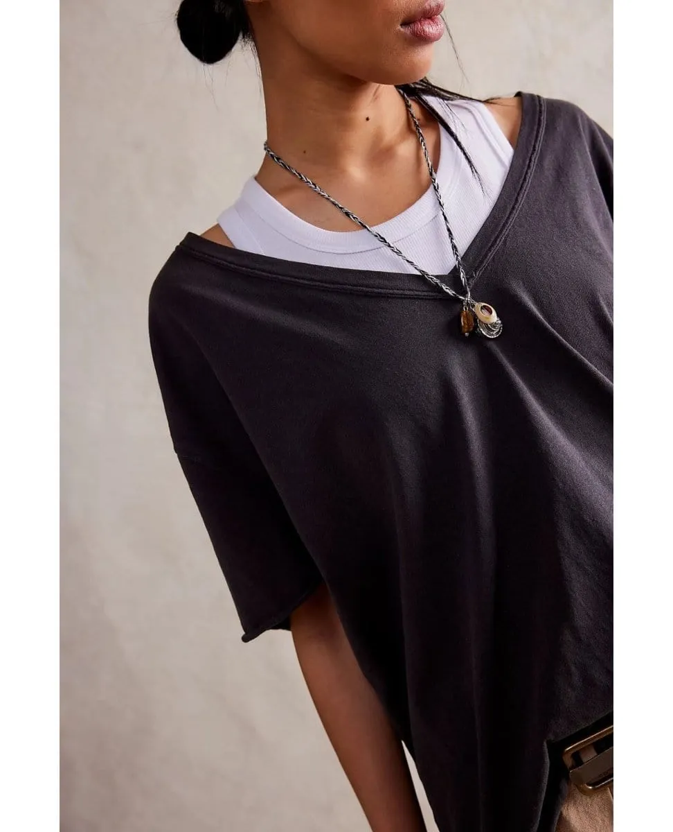 Nina Short Sleeve Vee Neck Tee Black