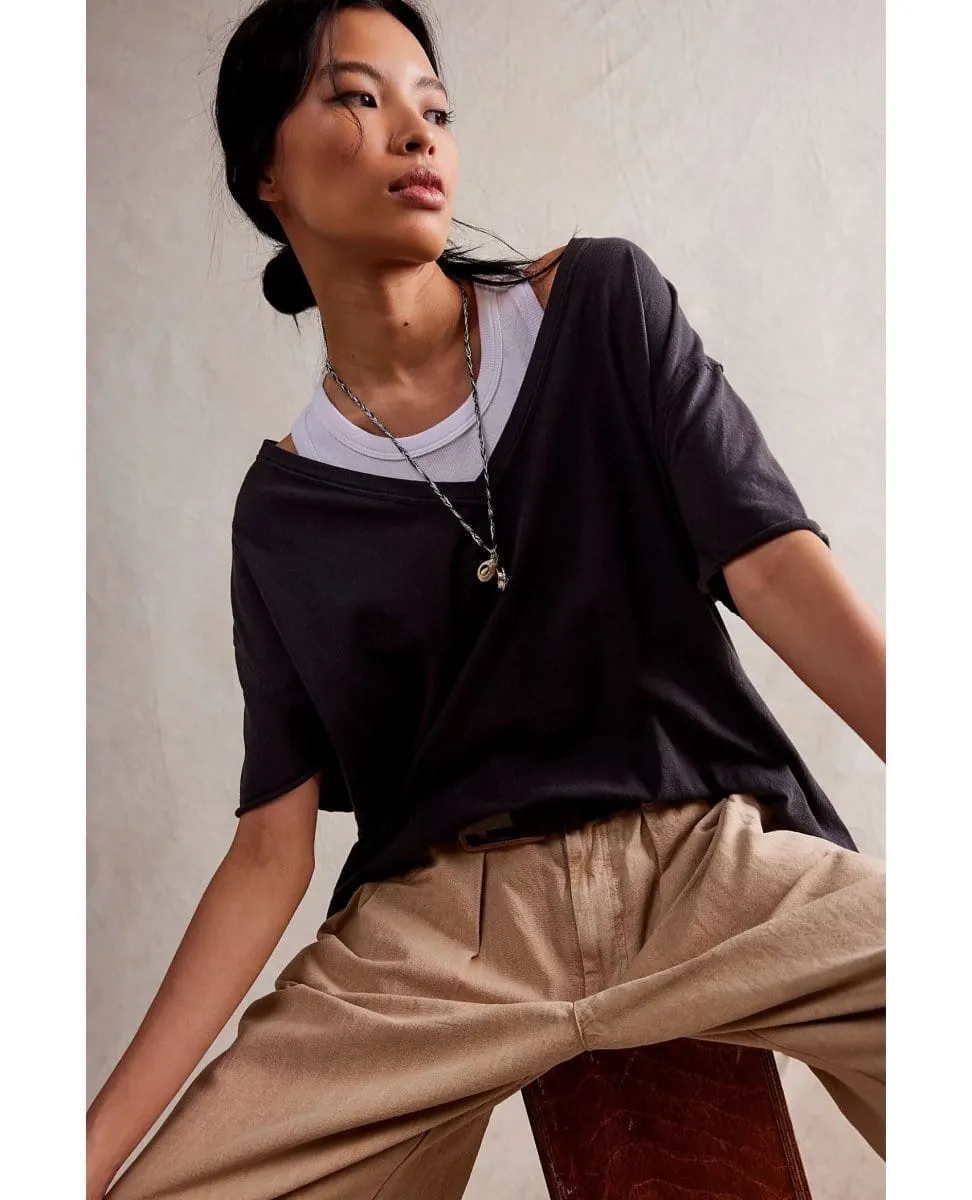 Nina Short Sleeve Vee Neck Tee Black