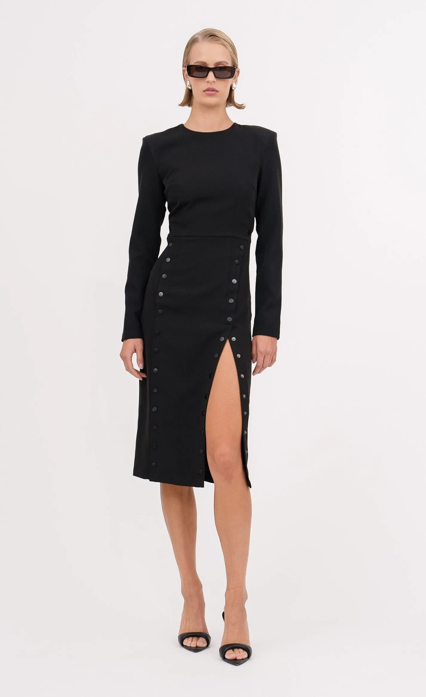 Nonchalant Cora Dress in Black