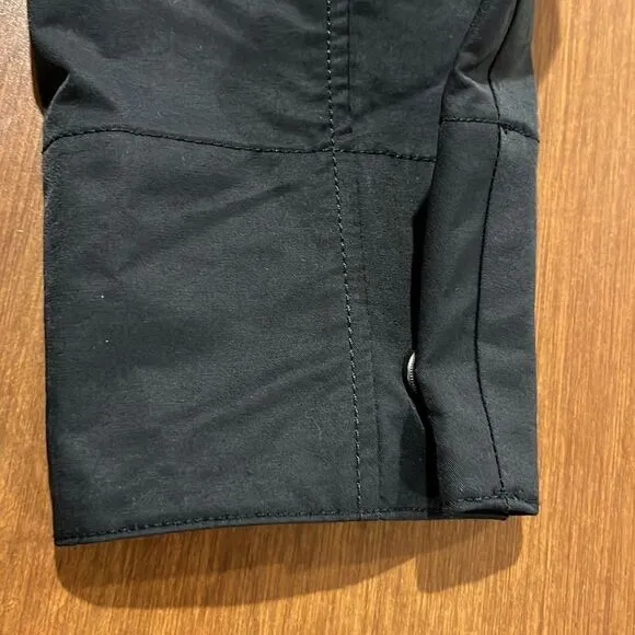 NWT Gap Oversized Rain Parka Size XS.