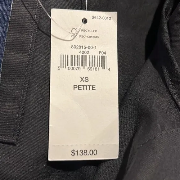 NWT Gap Oversized Rain Parka Size XS.