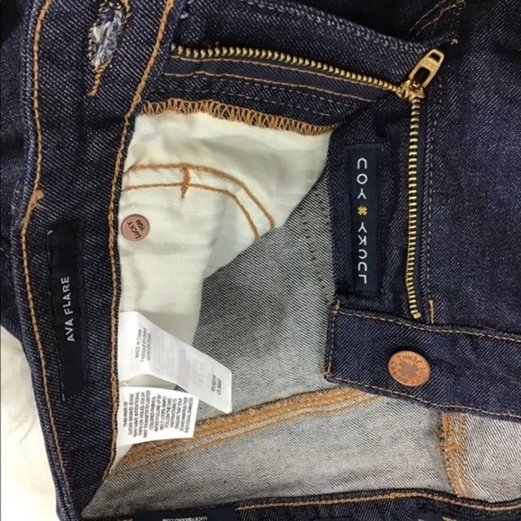 NWT! Lucky Brand Ava Mid Rise Flare Leg Jeans