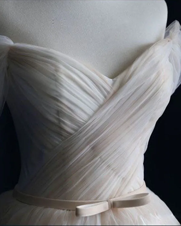 Off The Shoulder Beach Wedding Dresses 2018 Simple Tulle A-line Wedding Gowns with Belt