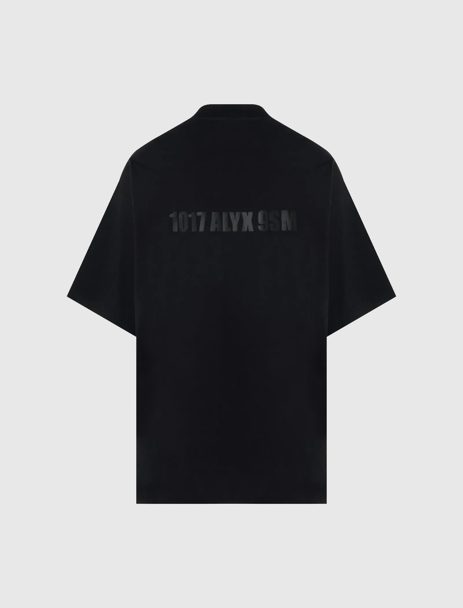 OVERSIZED T-SHIRT