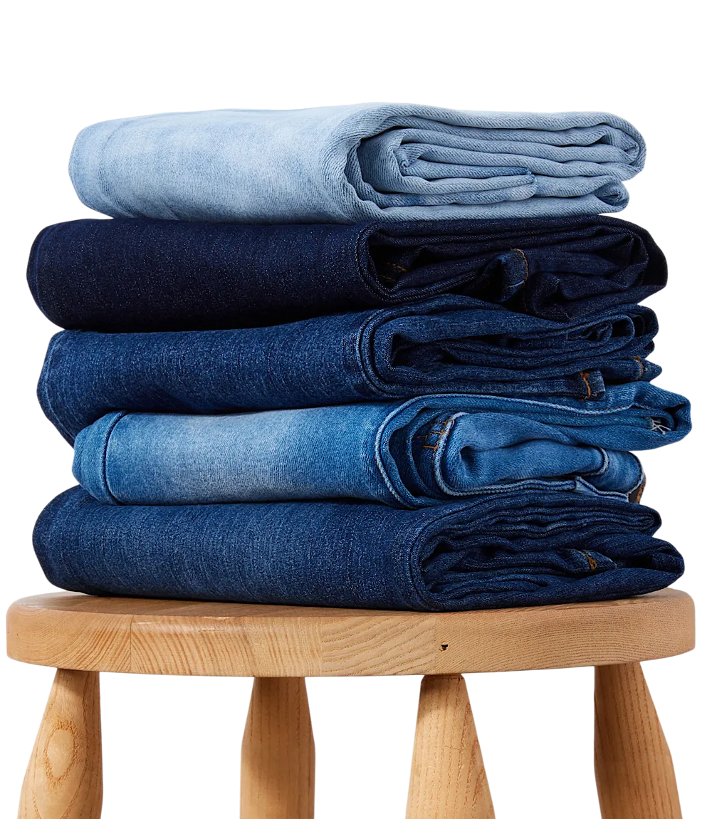 Petite Size Raw Hem Straight Jeans