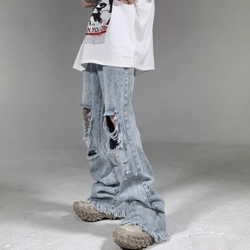 "High Street Boot Cut Frayed" Jeans
