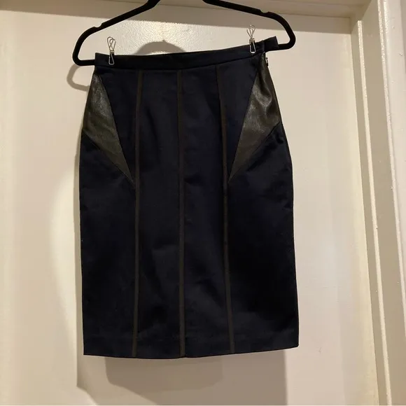 Rag &amp; Bone Cotton And Leather Pencil Skirt Navy Sleek Trendy