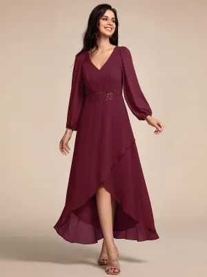 Robe de soirée formelle en mousseline de soie à manches longues et appliques à la taille