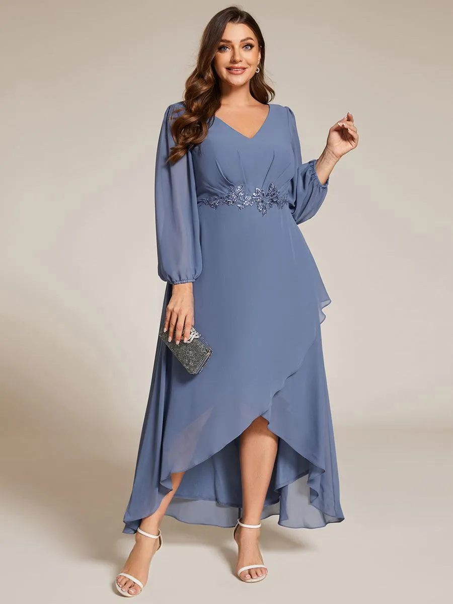 Robe de soirée formelle en mousseline de soie à manches longues et appliques à la taille