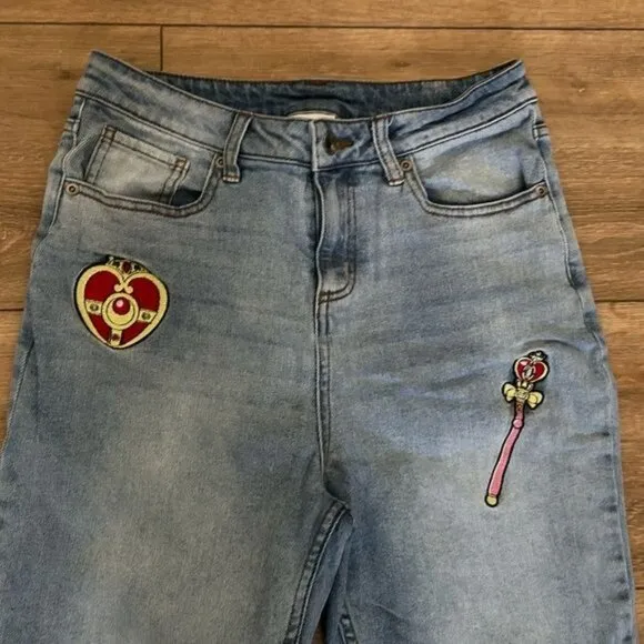 Sailor Moon Hot Topic Exclusive Embroidered Patch Jeans Sz 5