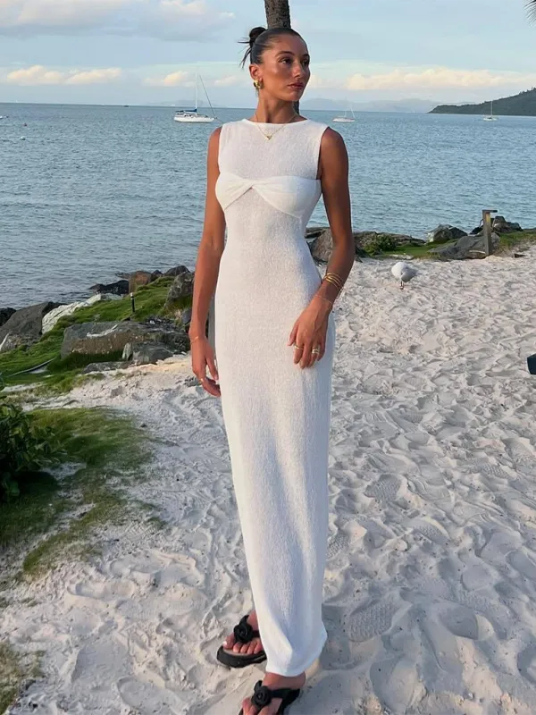 Sleeveless Maxi Dress with Knitted Fabric and Round Neck
