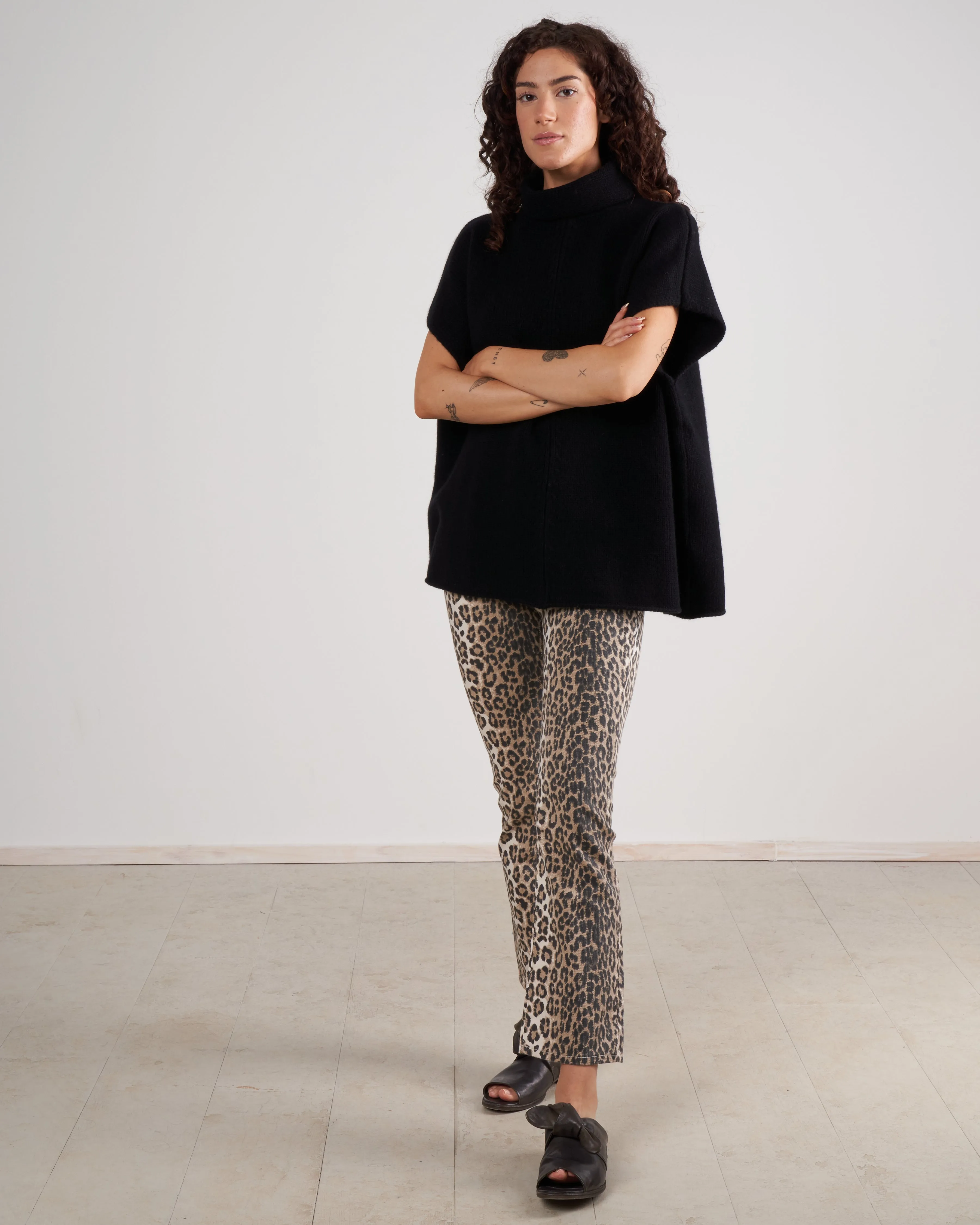 sleeveless mockneck tunic - noir cc7-90