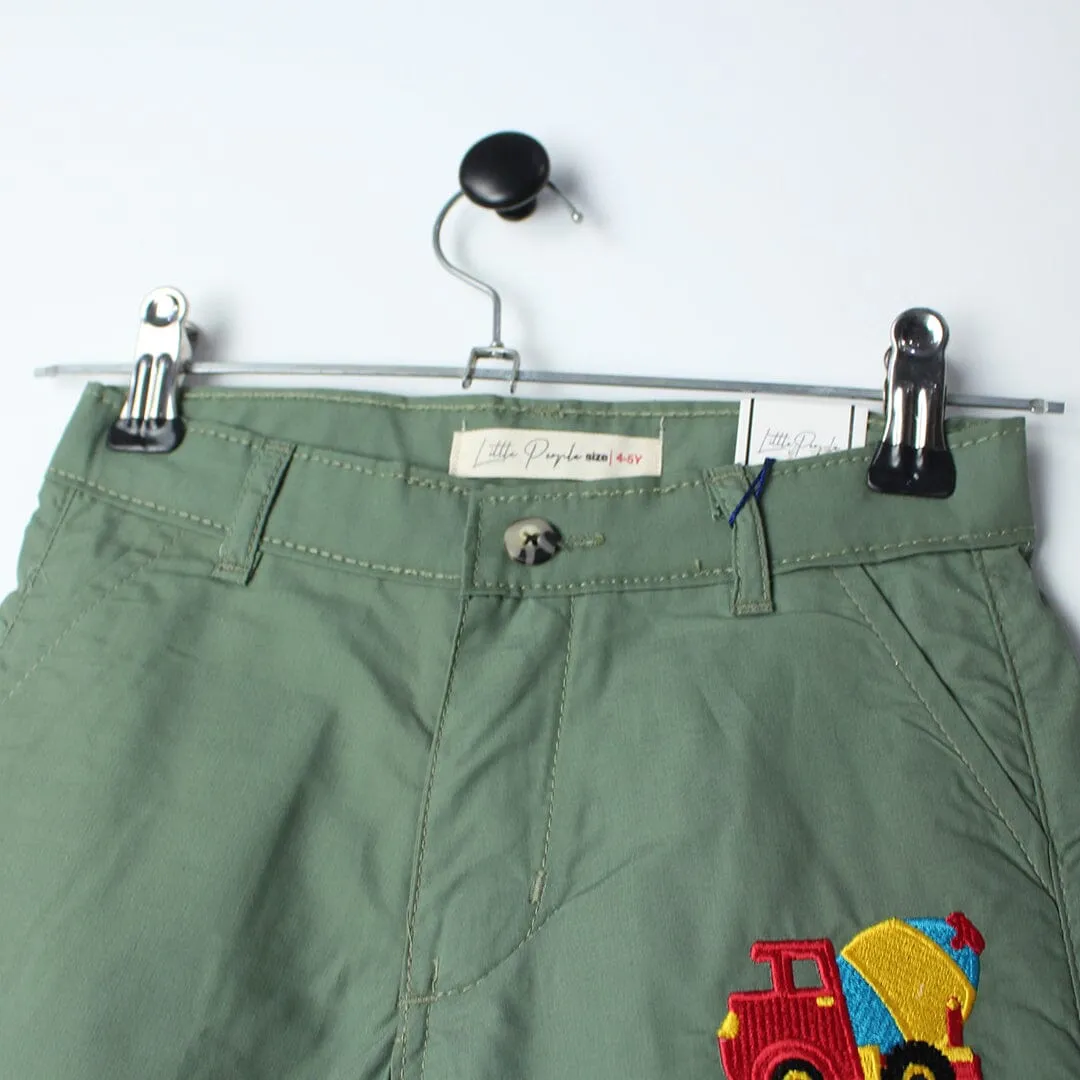 Smart Green Themed Summer Boys Short
