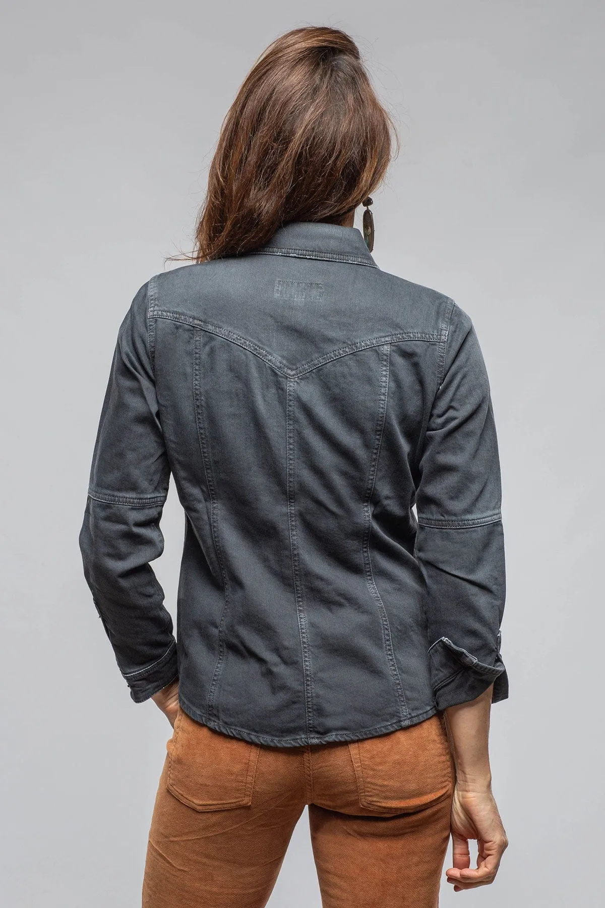 Sweetwater Denim Snap Shirt In Anthracite