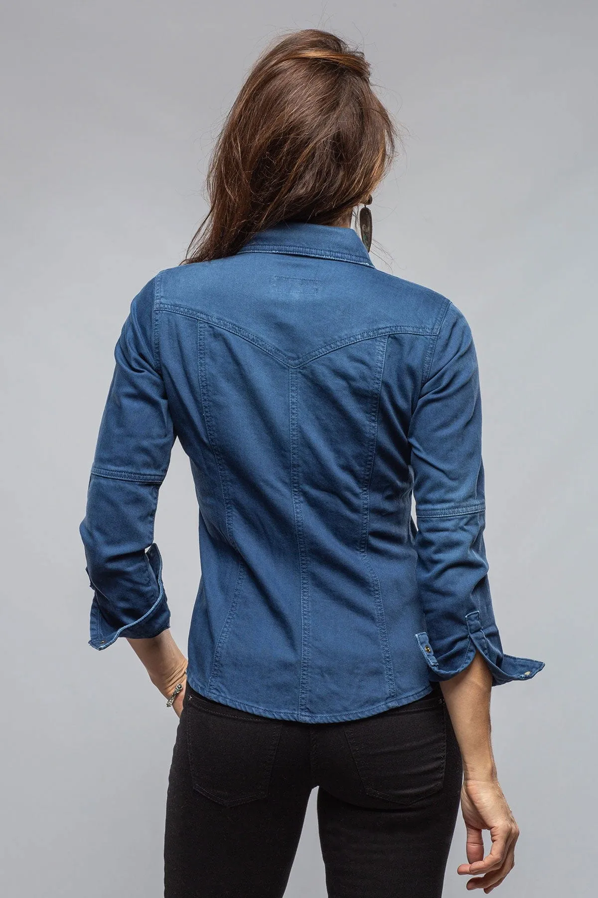 Sweetwater Denim Snap Shirt In Indaco