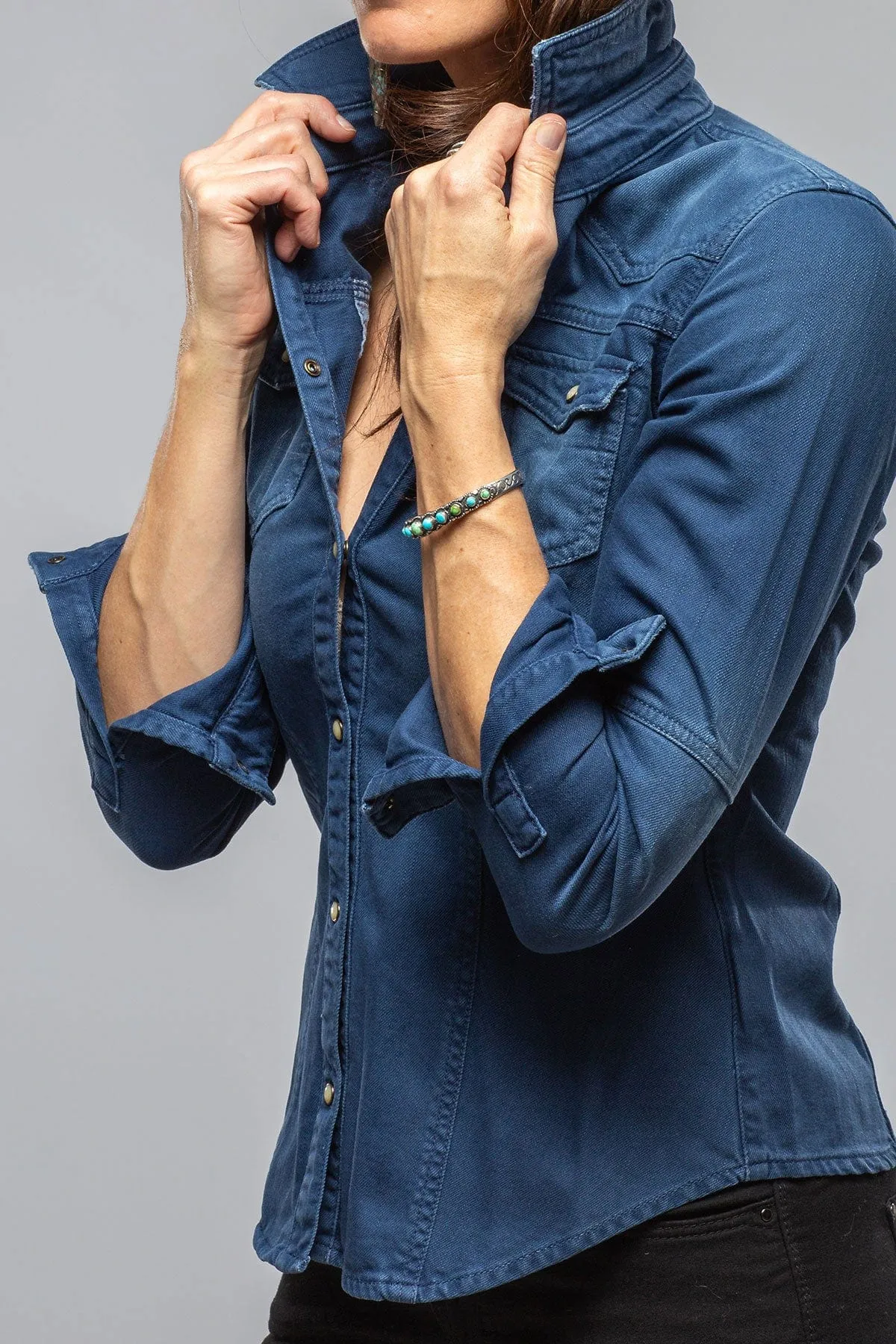 Sweetwater Denim Snap Shirt In Indaco