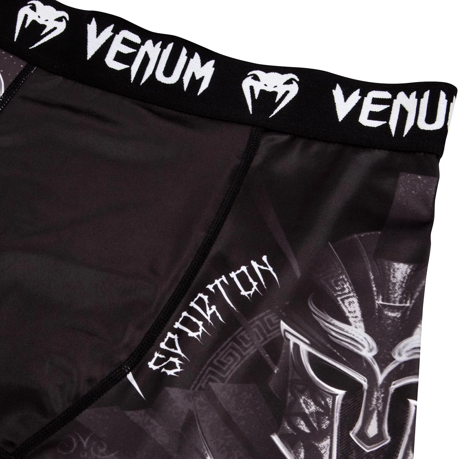 Vale Tudo Shorts Venum Gladiator 3.0 - zwart/wit
