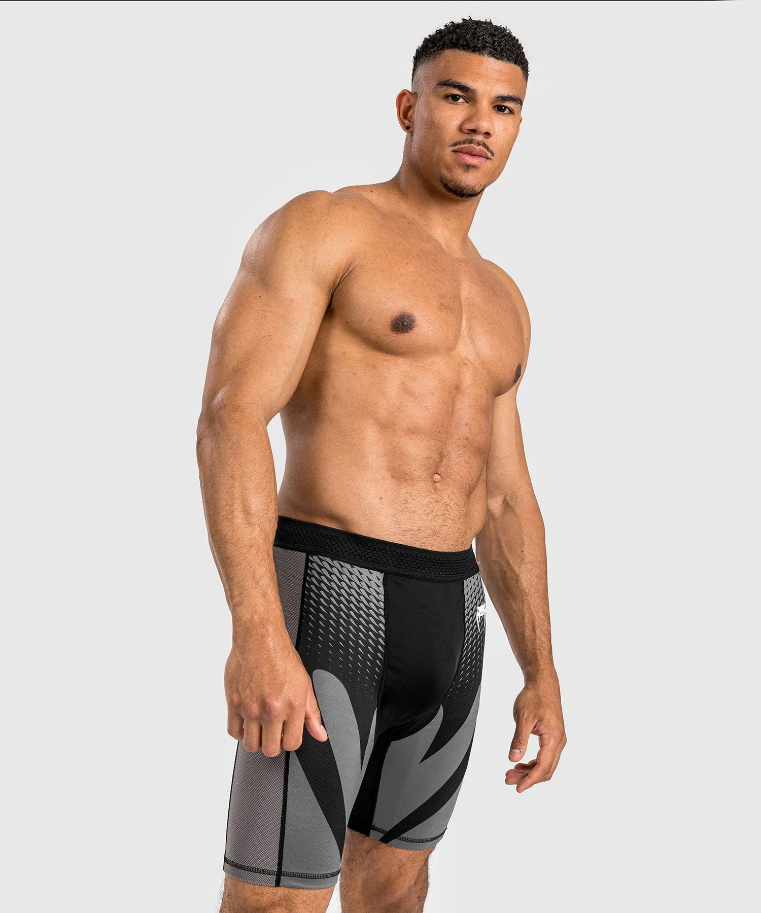 Venum Attack Heren Vale Tudo - Zwart